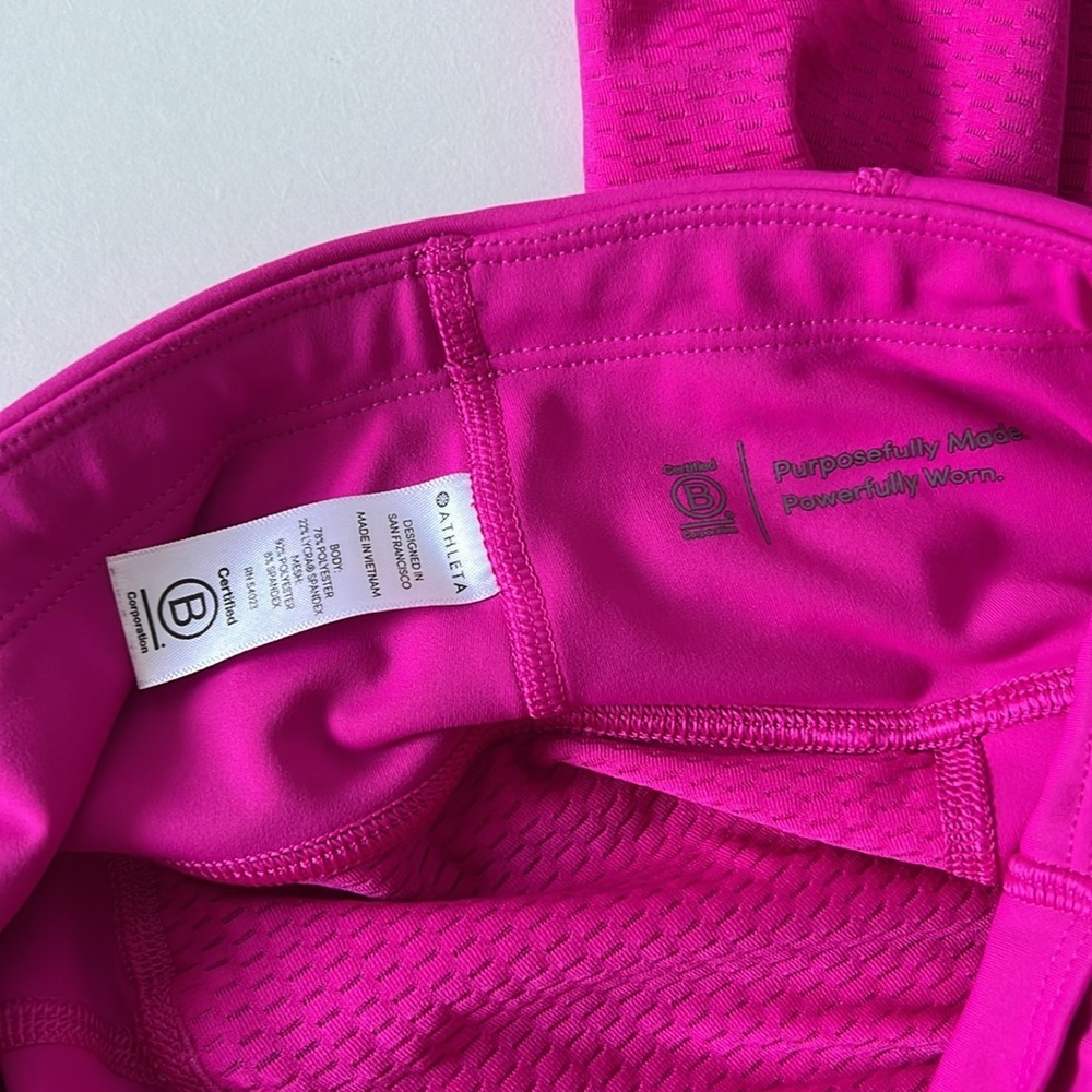 Athleta Mesh Contender Capri Leggings Electric Fuscia - Picture 5 of 6